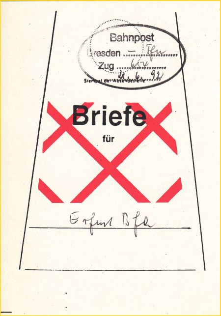Beutelfahne mit provisorischen Bahnpoststempel als Beispiel für die Öffnung von Grenzen Beutelfahne mit provisorischen Bahnpoststempel als Beispiel für die Öffnung von Grenzen