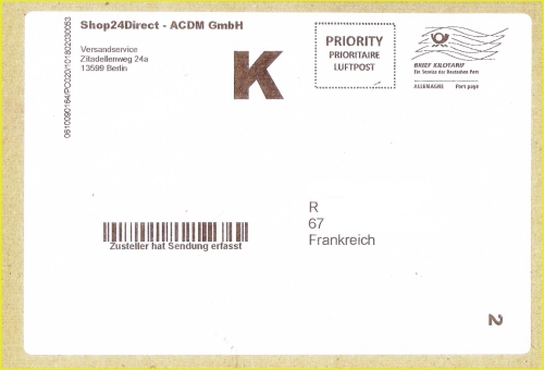 Warenpost International zum Kilotarif aus dem Jahr 2018, noch mit fiktiven nicht den Vorschriften entsprechenden Barcode in Labelform