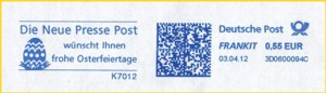 Frankierausschnitt vom 3. April 2012 mit Ostergrüßen und integrierter K-Nummer 7012 (Neue Presse GmbH aus Passau, ein Privatpostdienstleister)