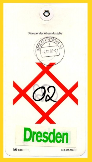 Noch eine klassische Nachtluftpostbeutelfahne für Eilzustellungen vom BZ 53 ans BZ 02 über den Flugplatz Dresden - mit ungewöhnlichen Unterscheidungsbuchstaben in Großschrift mit Briefzentrumsstempel des BZ 53